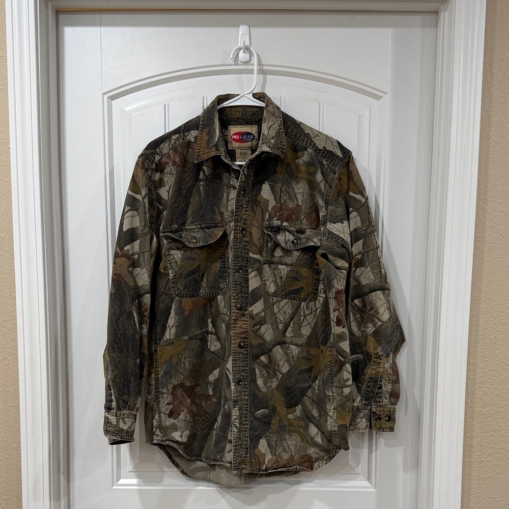 Pro Gear by Wrangler Y2K Men's Woodland Camo Button Down Shirt VINTAGE!!